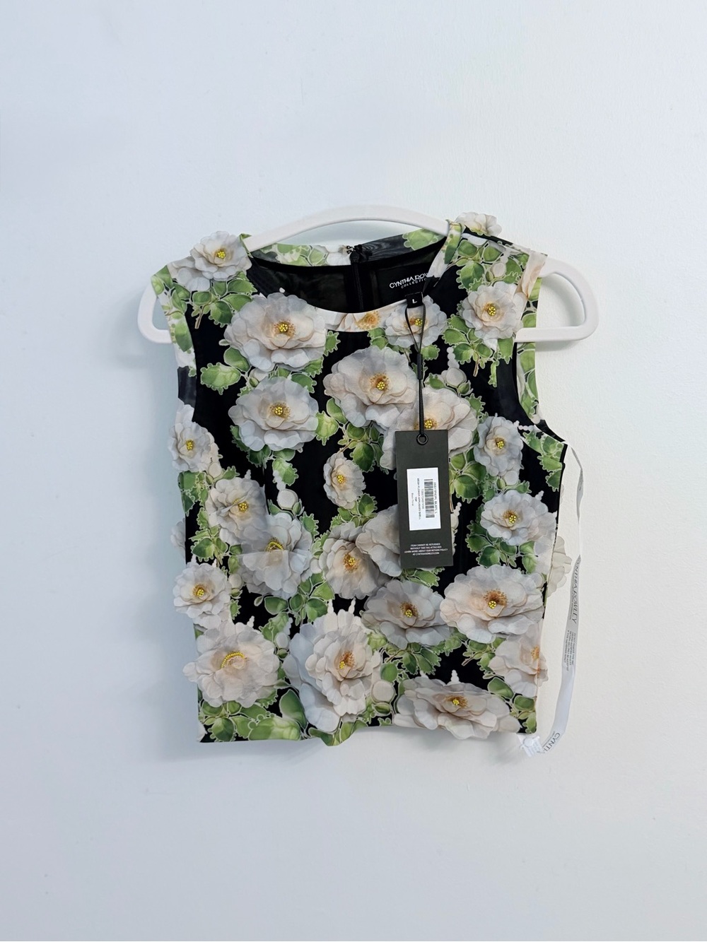 NWT $375 Cynthia Rowley Black 3D Floral Sleeveless Crop Top with White Blooms - Picture 3 of 6
